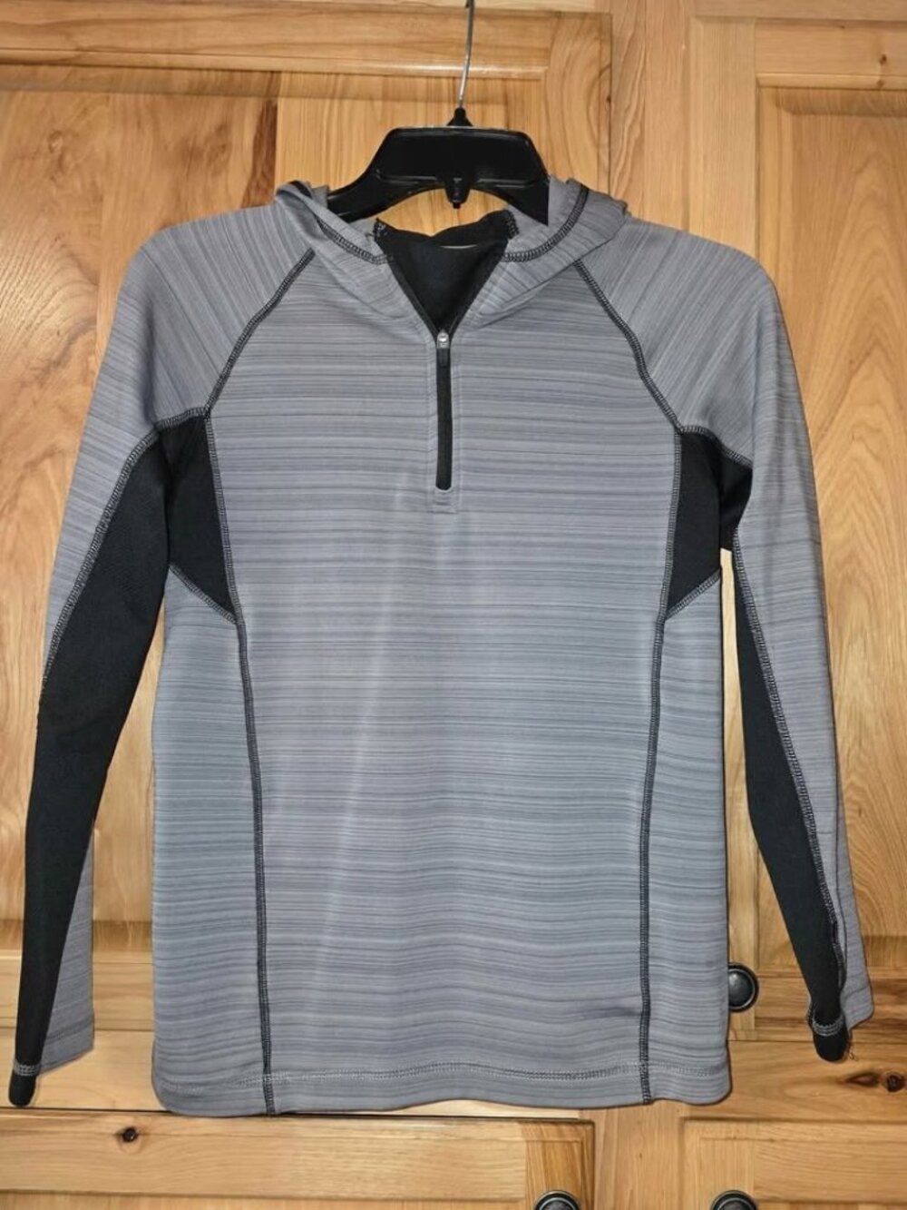 Mta Sport Womens Lightweight 1/4 Zip Hooded Pullover Shirt Size M w/ Thumbholes